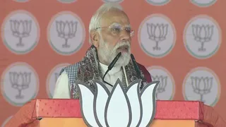 avoid-buying-gold-use-less-fuel-attend-online-classes-pm-modi-doubles-down-on-retraint-appeal