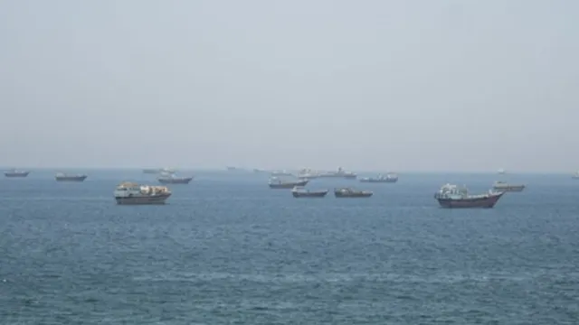 iran-redefines-waterway-as-500km-operational-zone-says-strait-of-hormuz-is-significantly-expanded-warns-against-aggression