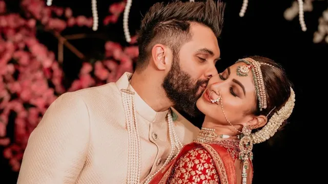 mouni-roy-and-husband-suraj-nambiar-spark-divorce-rumours-after-unfollowing-each-other-on-instagram