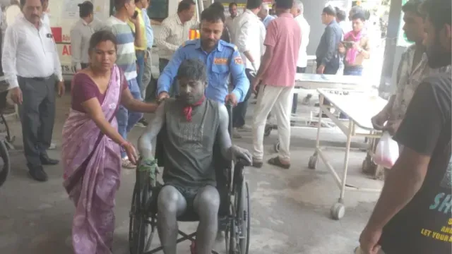 mp-factory-blast-dead-injured-explosion-at-firecracker-unit-in-dewas-breaking-news