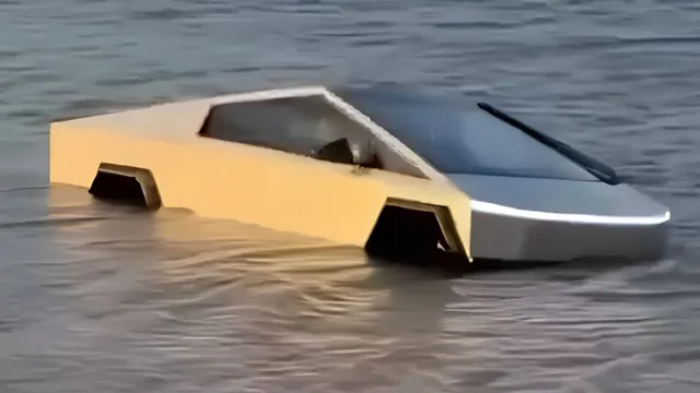 tesla-cybertruck-driven-deep-into-texas-lake-to-test-wade-mode-video-goes-viral