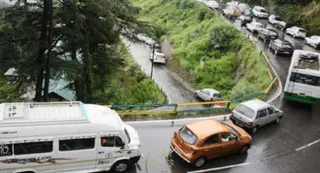 Himachal Pradesh Hikes Commercial Vehicle Registration Application Fees Across 8 Categories; Fees Revised After 26 Years