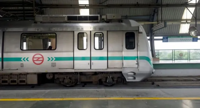 delhi-metro-to-turn-old-clothes-into-reusable-products-under-new-green-mission-recycling-drive-planned-at-10-stations