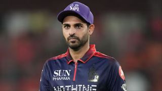 ipl-2026-bhuvneshwar-kumar-equals-indian-record-for-most-powerplay-wickets