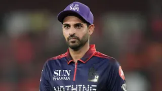 IPL 2026 Final: Bhuvneshwar Kumar Levels Mohammad Shami In Rare Feat By Indian Bowler In Power Play
