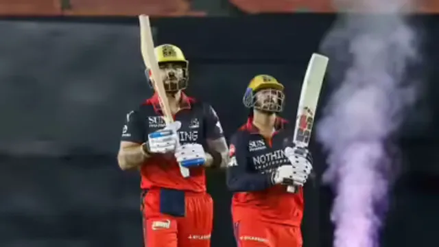 virat-kohli-venkatesh-iyer-break-record-fastest-team-fifty-ipl-final-2026