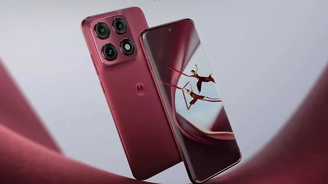 motorola-edge-70-pro-debuts-in-india-mediatek-dimensity-8500-extreme-pantonecurated-colours-and-a-lot-more-check-price-specs