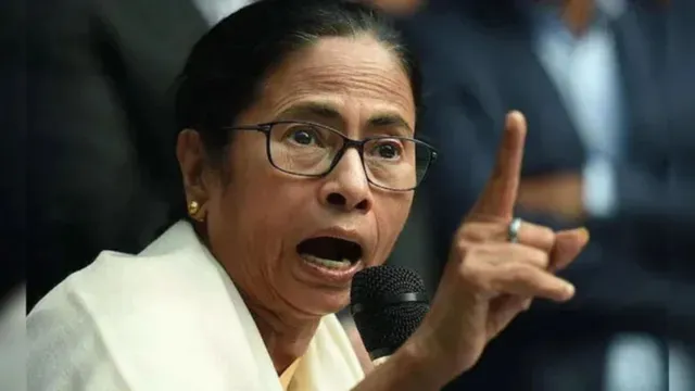 mamata-banerjee-close-aide-firhad-hakim-resigns-as-kolkata-mayor-amid-tmc-crisis