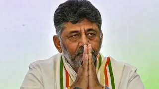 karnataka-portfolio-allocation-cm-shivakumar-keeps-finance-home-goes-to-priyank-kharge-check-full-list