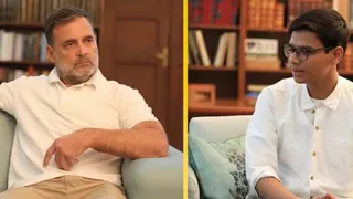 'Modi Ji Wants Youth To Make Reels, Pakodas...': Rahul Gandhi Meets CBSE Student Who Probed Irregularities In OSM Tender