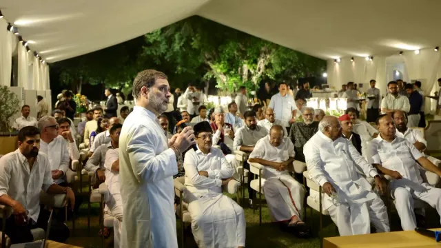 india-bloc-meeting-latest-updates-congress-rjd-tmc-mamata-banerjee-rahul-gandhi-samajwadi-party-mallikarjun-kharge