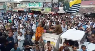PoK Sees Violent Clashes Ahead Of JAAC Protest; 11 Including 4 Policemen Killed, Over 70 Injured