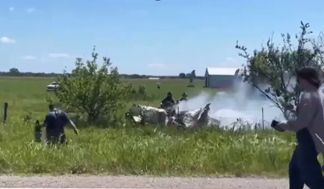 us-plane-with-12-people-onboard-crashes-in-missouri-all-dead