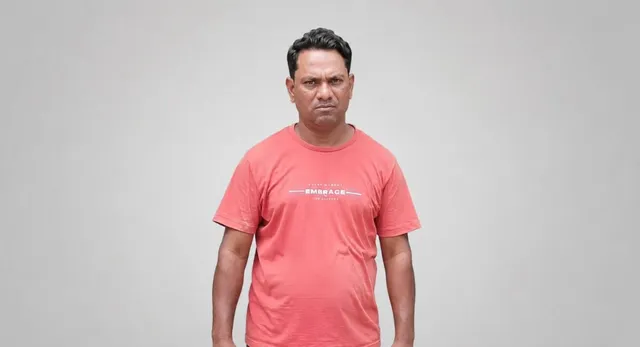 posed-as-widower-changed-name-gujarat-man-traps-20-women-on-matrimonial-site-8000-photos-videos-recovered