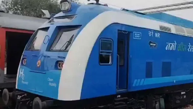 india-first-hydrogen-powered-train-completes-trial-run-between-delhi-and-jind-check-details
