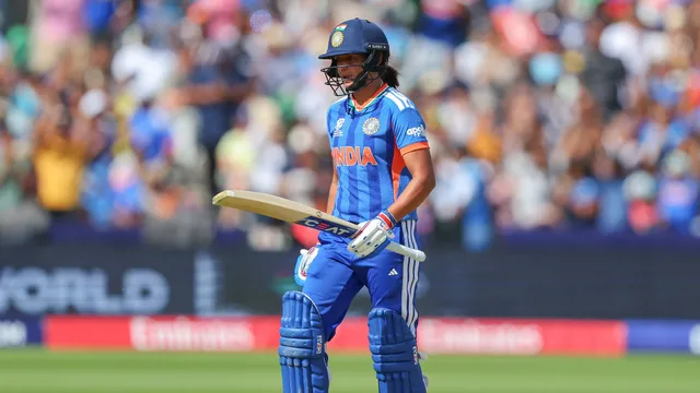 india-coach-responds-to-harmanpreet-kaurs-captaincy-future-after-teams-t20-world-cup-defeat-against-australia