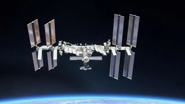 nasa-races-to-save-swift-telescope-with-robotic-rescue-mission
