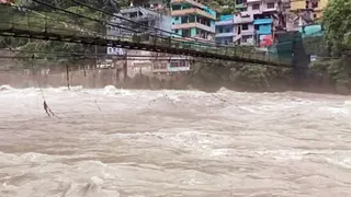 Uttarakhand Weather: Heavy Rain Batters Dehradun, Rudraprayag, Other Districts; Landslides Disrupt Kedarnath Yatra | Check Forecast