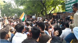 CJP Alleges Police Assault On Two Students Over Library Set Up At Jantar Mantar Protest Site