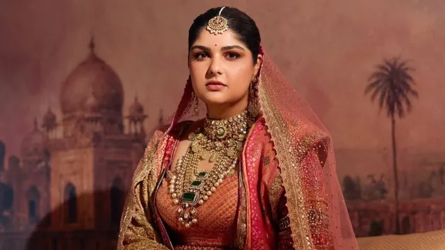 anshula-kapoor-wore-her-late-mother-42-year-old-dupatta-at-wedding-shares-emotional-story-behind-her-bridal-lehenga