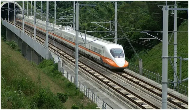 delhi-set-to-become-indias-bullet-train-network-hub-4-highspeed-corridors-to-connect-8-states-all-you-need-to-know