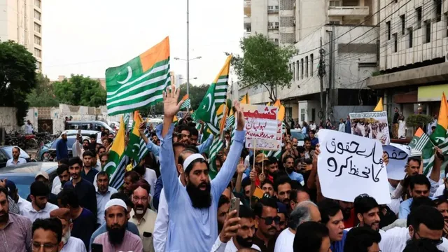 pok-protests-escalate-jaac-gives-48-hour-ultimatum-to-shehbaz-sharif-pakistan-government-what-are-their-demands