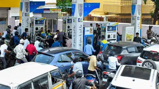 does-e20-fuel-reduce-mileage-affect-older-vehicles-why-prices-are-not-cheaper-than-petrol-all-faqs-answered
