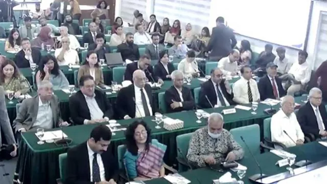 diplomat-pooja-kumari-jha-objects-to-incorrect-map-at-bangladesh-seminar-says-jammu-and-kashmir-is-an-integral-part-of-india