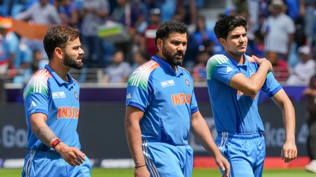 shubman-gill-ends-suspense-over-rohit-sharma-virat-kohlis-2027-odi-world-cup-plans-calls-them-legend-of-game