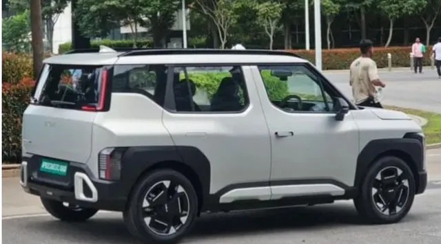 kia-syros-ev-leaked-ahead-of-debut-500-km-range-panoramic-sunroof-adas-and-more-expected