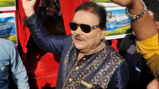 Mamata Banerjee's Trusted Aide Madan Mitra Joins Rebel TMC MLAs Day After ED Summons Wife, Sons