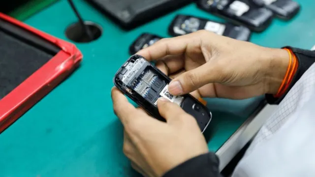 new-rs-62500-crore-mobile-phone-manufacturing-scheme-gets-cabinet-approval-in-india