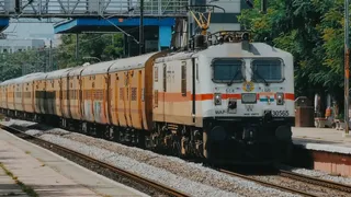 bihar-wife-boyfriend-hire-contract-killer-to-murder-husband-on-train-while-he-was-on-way-to-meet-her