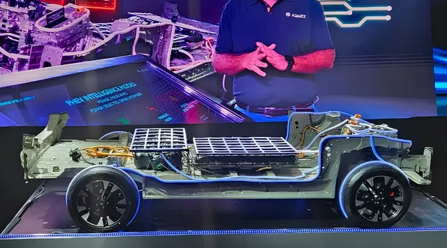 mg-reveals-new-adapt-platform-will-be-used-as-foundation-for-the-brands-upcoming-evs-hybrid-cars