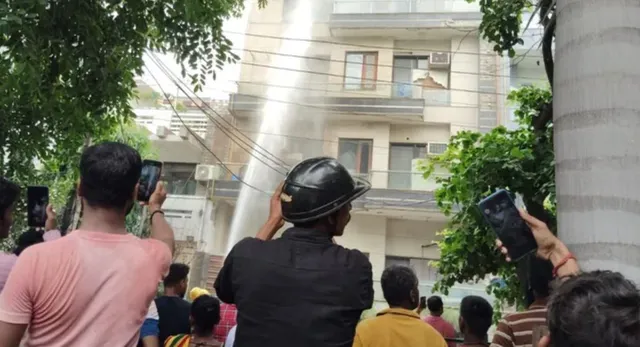 noida-massive-fire-breaks-out-in-three-storey-house-after-window-ac-short-circuit-11-rescued-watch