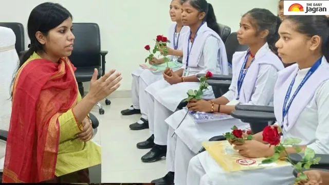 iit-graduate-to-ias-officer-nalanda-dm-udita-singh-inspires-schoolgirls-with-her-success-story