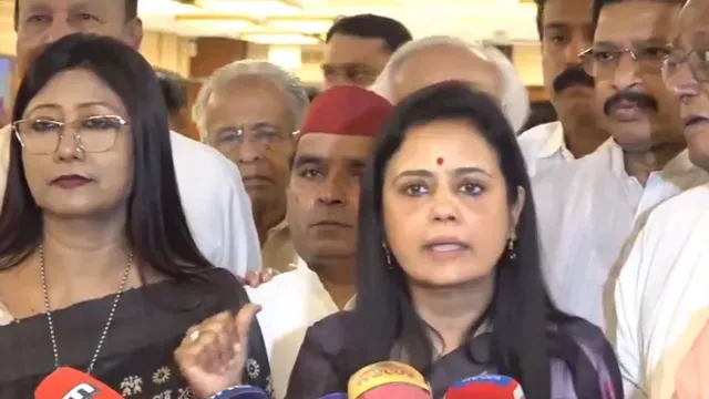 tmc-rebels-opposition-stages-brief-walkout-at-allparty-meet-over-invitation-to-unrecognised-tmc-rebels-trinamool-congress-mahua-moitra-sougato-roy-mamata-banerjee