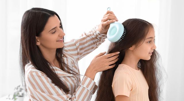 hair-care-ingredients-you-should-skip-during-humid-monsoon-weather