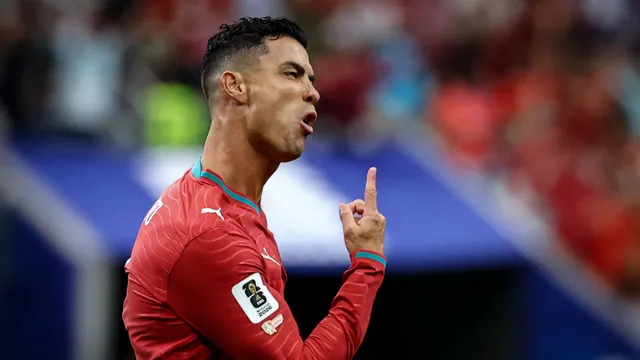 cristiano-ronaldo-sparks-fifa-world-cup-2026-controversy-after-liking-anti-lionel-messi-argentina-instagram-post