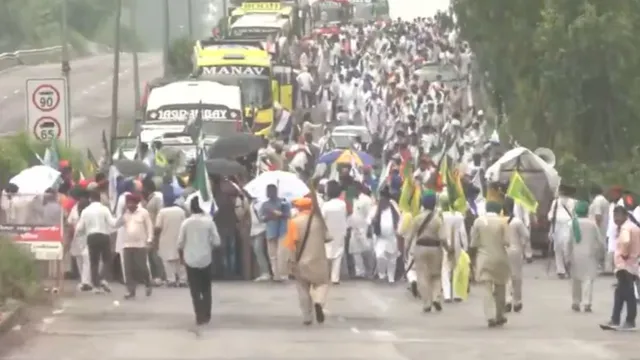 farmers-protest-reach-shambhu-border-delhi-march-against-india-us-trade-agreement-video-heavy-security-punjab-haryana-bku-latest-updates