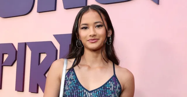 who-is-kaylee-hottle-godzilla-vs-kong-star-dies-at-18-after-car-accident