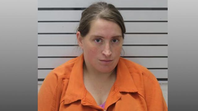 us-woman-convicted-after-11-year-old-daughter-gives-birth-to-husband-baby-without-medical-aid-child-sexual-abuse
