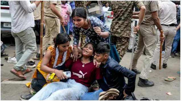 cjp-protest-violence-23yearold-student-on-ventilator-after-injuries-during-tear-gasinduced-stampede-at-parliament-march