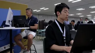 tokyo-cool-biz-why-japan-is-pushing-employees-to-wear-shorts-at-work