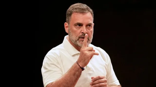 rahul-gandhi-responds-to-pm-modis-midnight-video-reiterates-demands-over-paper-leak-row-students-protest-cjp-jantar-mantar-latest-updates