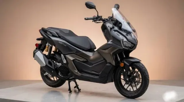 honda-unveils-10-new-two-wheelers-for-india-including-qc3-ev-and-e85-adv-160