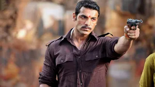 top-8-bollywood-underworld-thriller-movies-based-on-mafia-stories-watch-shootout-at-lokhandwala-vaastav-on-ott