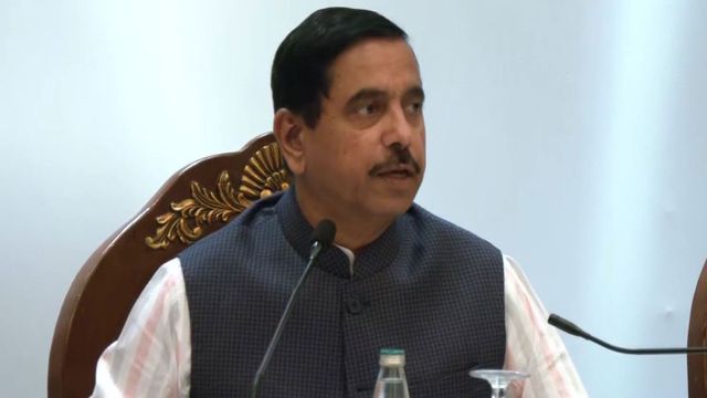 pralhad-joshi-reacts-after-getting-additional-charge-of-education-ministry-says-will-work-to-the-best-of-my-ability-thanks-pm-modi