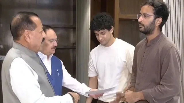 cjp-seeks-clarity-from-centre-on-dharmendra-pradhan-resignation-ahead-of-third-round-of-talks-says-want-answer-in-yes-or-no