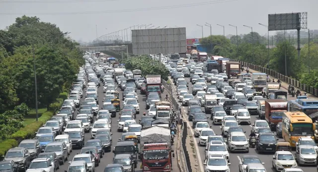 delhi-traffic-today-police-issue-advisory-amid-cjp-protest-18-metro-shut-restrictions-imposed-under-section-163-bnss